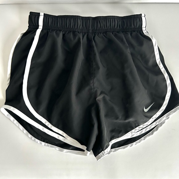 Nike Pants - 🌸NWOT Nike Women’s Running Shorts. Black With White Piping. Size: XS